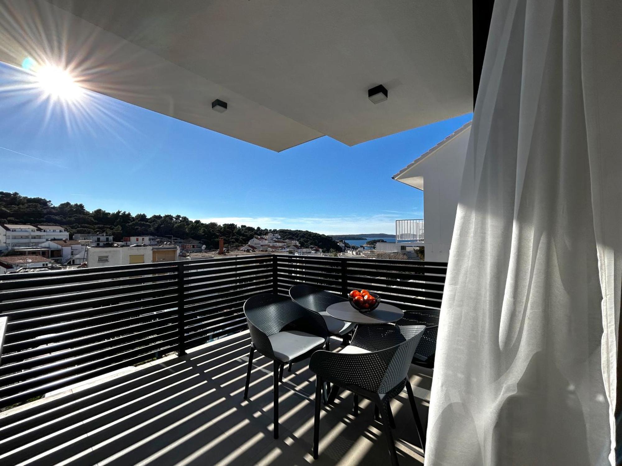 Sandi Hvar Apartments Hvar Town Exterior photo
